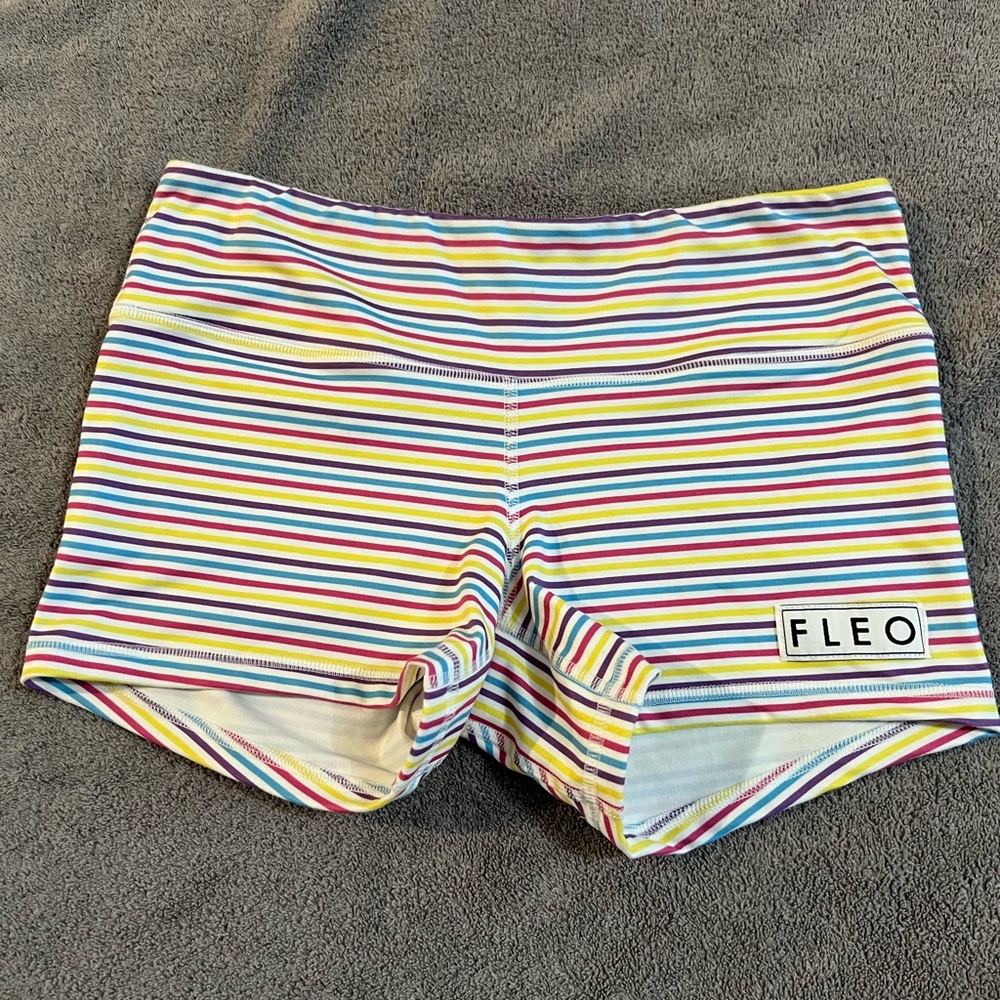 Striped Fleo shorts. Size Medium.